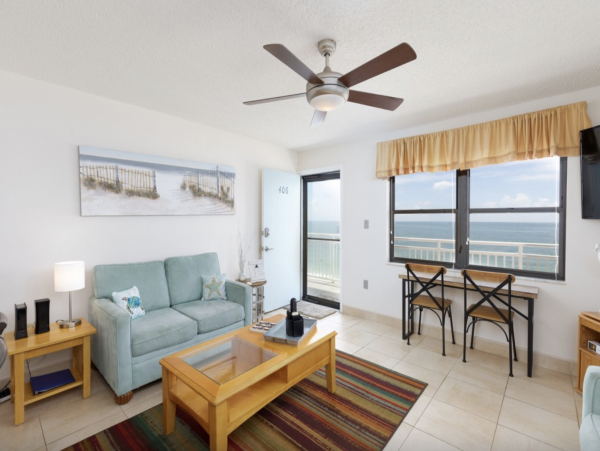 Perfect Beachfront view in Treasure Island
